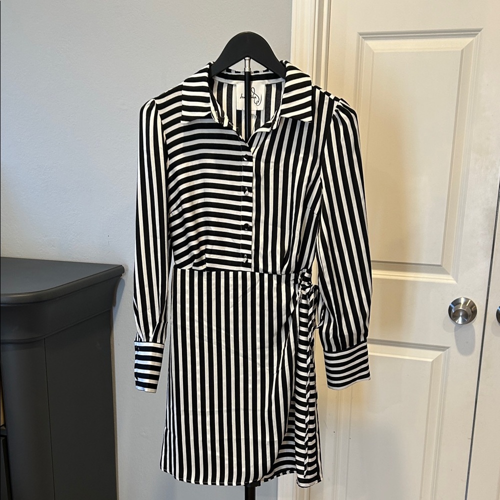 NWT Sam Edelman Cabana Striped Black and White Wrap Shirt Dress